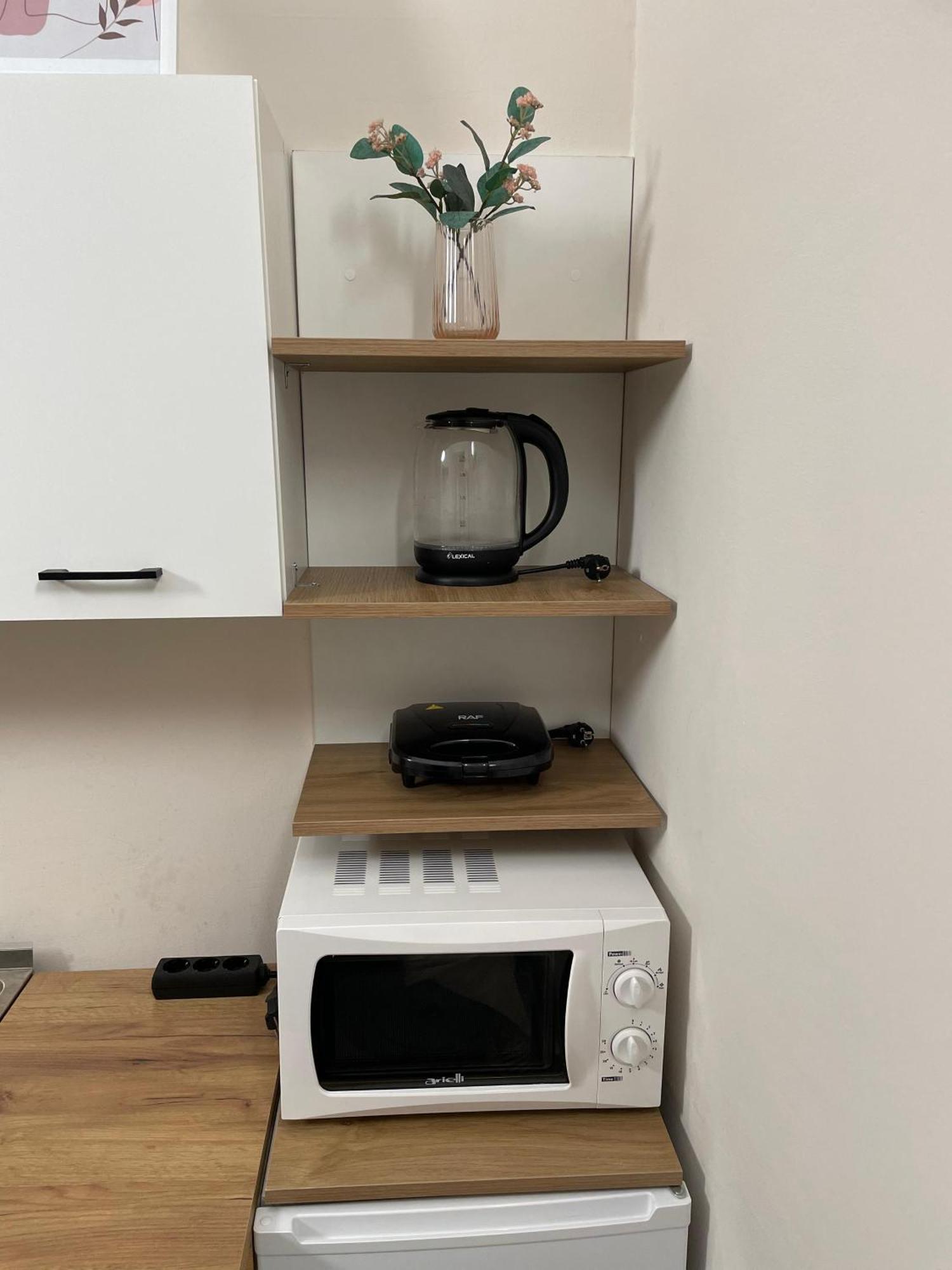 Dori'S Wilson Studio At Blloku Neighborhood Тирана Екстериор снимка