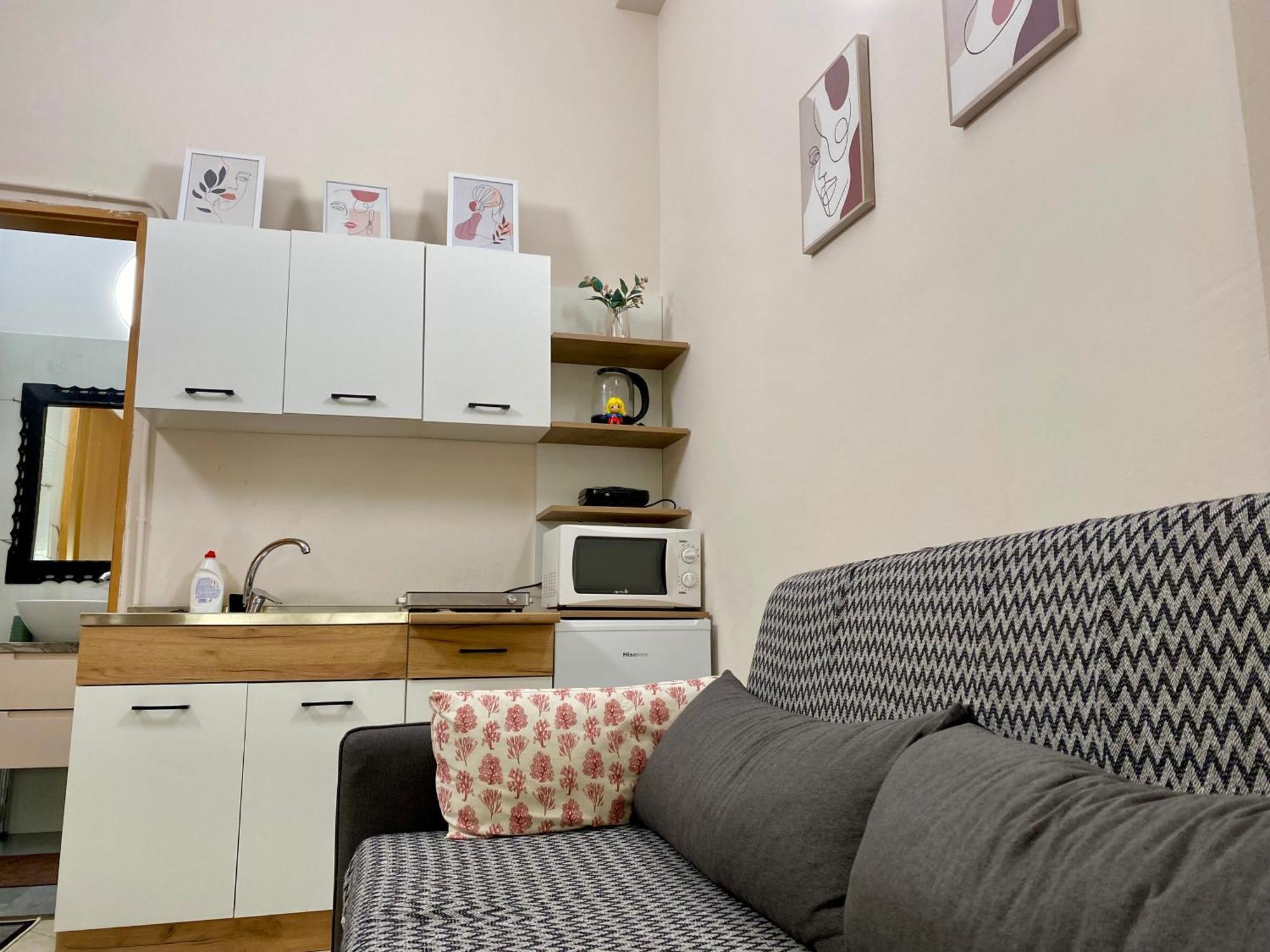 Dori'S Wilson Studio At Blloku Neighborhood Тирана Екстериор снимка